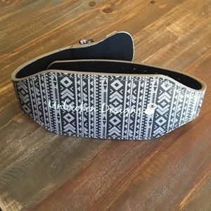 Lifting belt with Aztec design